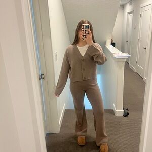 H&M Women's Knit Pants and Cardigan Set